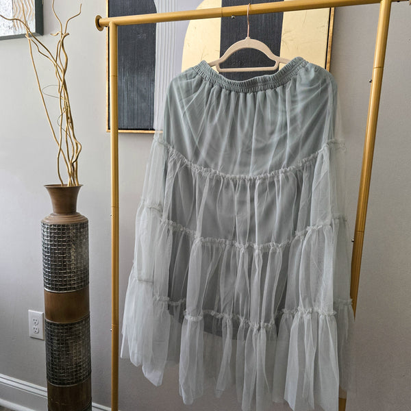Load image into Gallery viewer, City Dates - Tulle Skirt (+Colors)