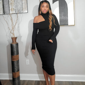 Made the Cut - Dress (+Color)