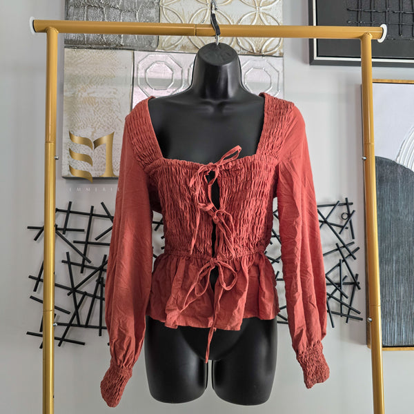 Load image into Gallery viewer, Flirty Moments - Top
