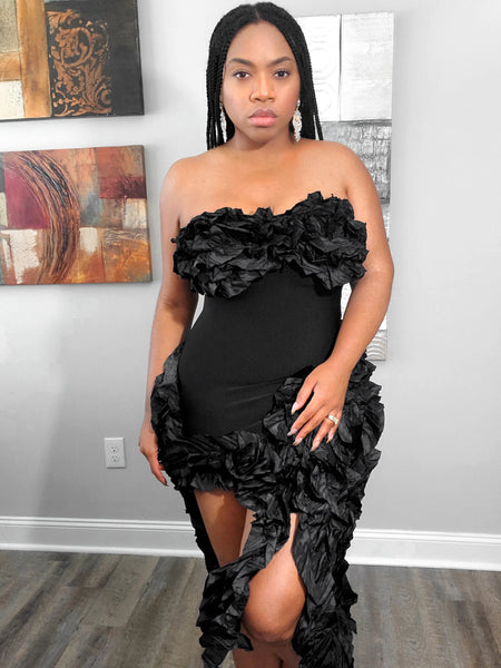 Load image into Gallery viewer, Main Event - Ruffle Dress
