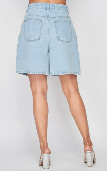 Load image into Gallery viewer, Devi - Denim Shorts
