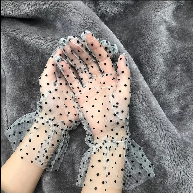 Lady Fingers - Mesh Organza Gloves